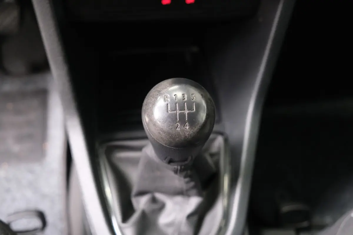 2.0 TDI L1H1 BMT - Airco, Cruise, Trekhaak.