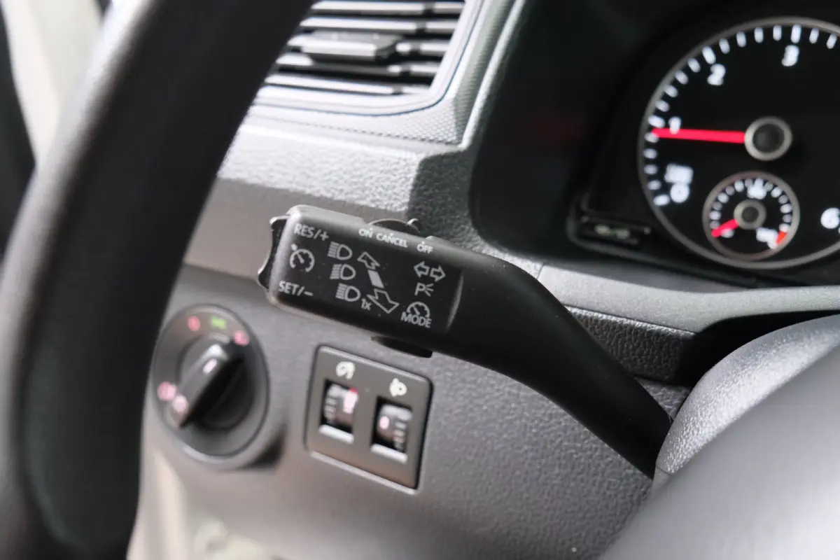 2.0 TDI L1H1 BMT - Airco, Cruise, Trekhaak.