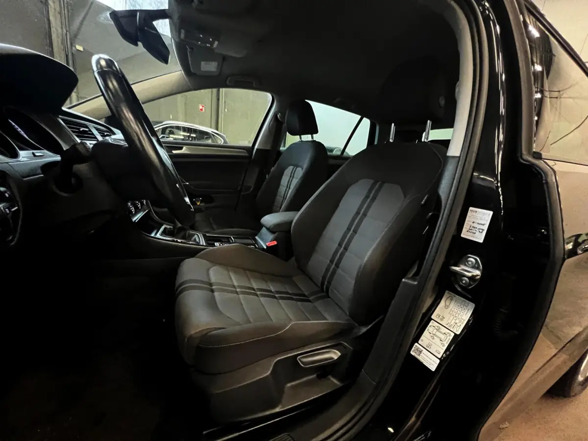 1.0 TSI Connected Series Carplay_Camera_Navi_Clima