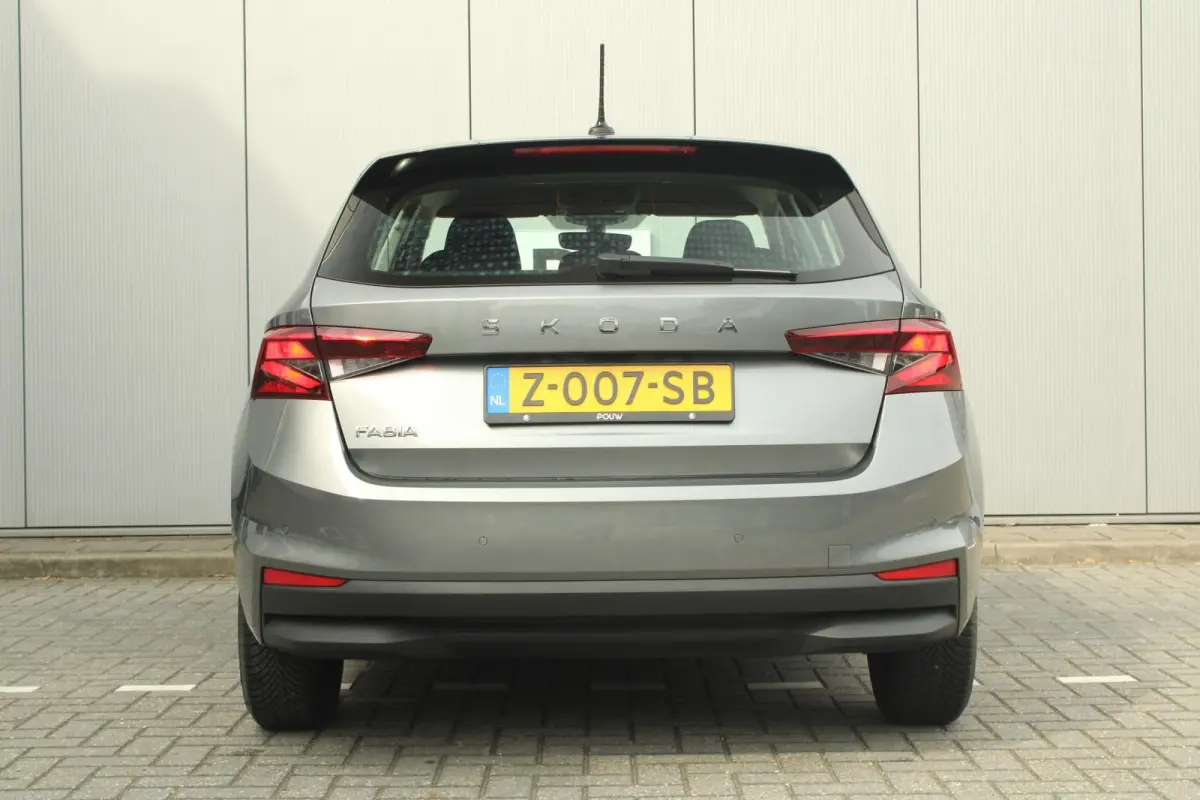 1.0 TSI 95pk Essence | Airco | Apple CarPlay / Android Auto | Limiter | Bluetooth | Parkeersensoren
