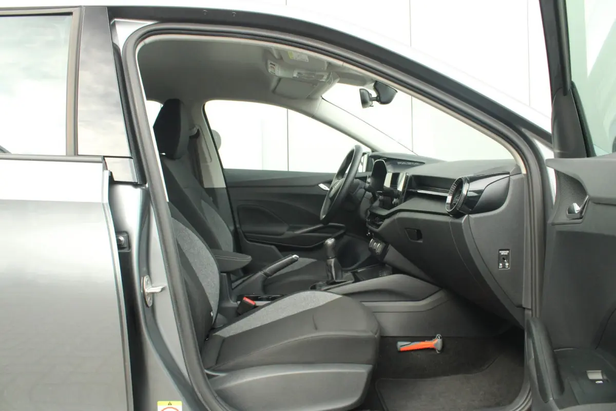 1.0 TSI 95pk Essence | Airco | Apple CarPlay / Android Auto | Limiter | Bluetooth | Parkeersensoren