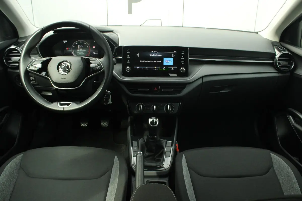 1.0 TSI 95pk Essence | Airco | Apple CarPlay / Android Auto | Limiter | Bluetooth | Parkeersensoren
