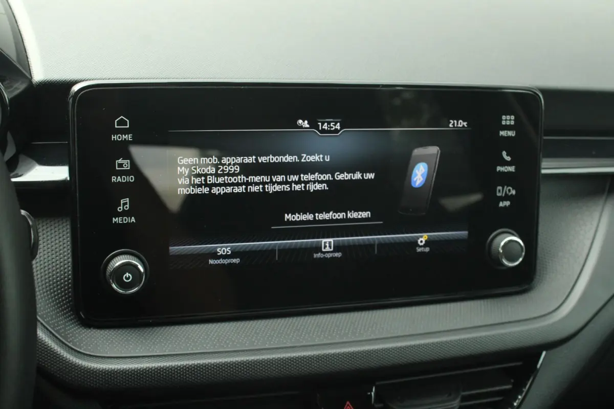 1.0 TSI 95pk Essence | Airco | Apple CarPlay / Android Auto | Limiter | Bluetooth | Parkeersensoren