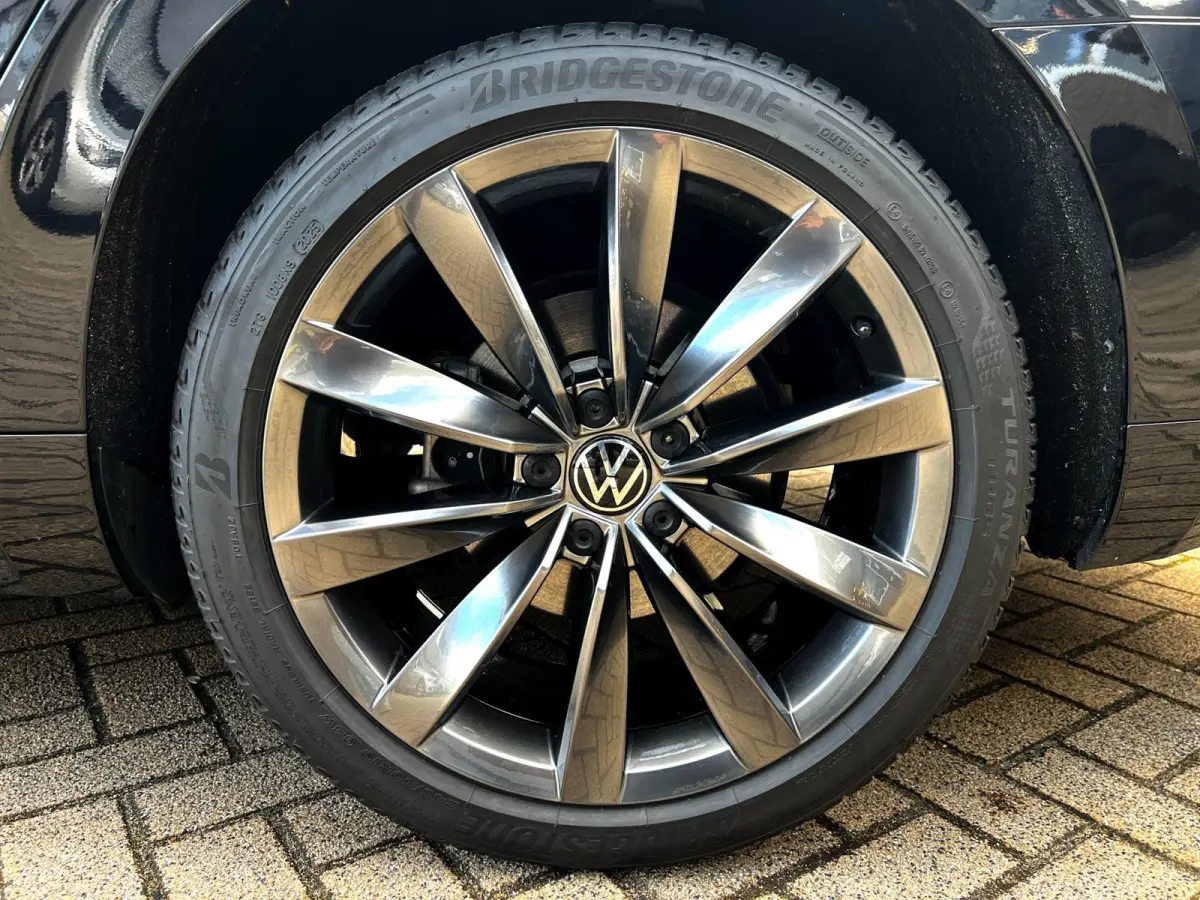 GTE1.4 TSI 218pk DSG/AUT eHybrid R-Line PHEV Camera, Massage stoel, Adaptief cruise control