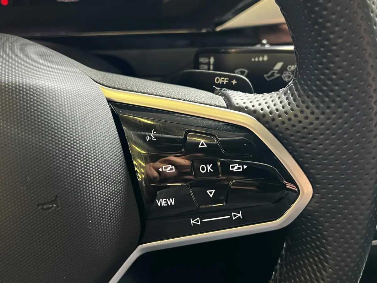 GTE1.4 TSI 218pk DSG/AUT eHybrid R-Line PHEV Camera, Massage stoel, Adaptief cruise control