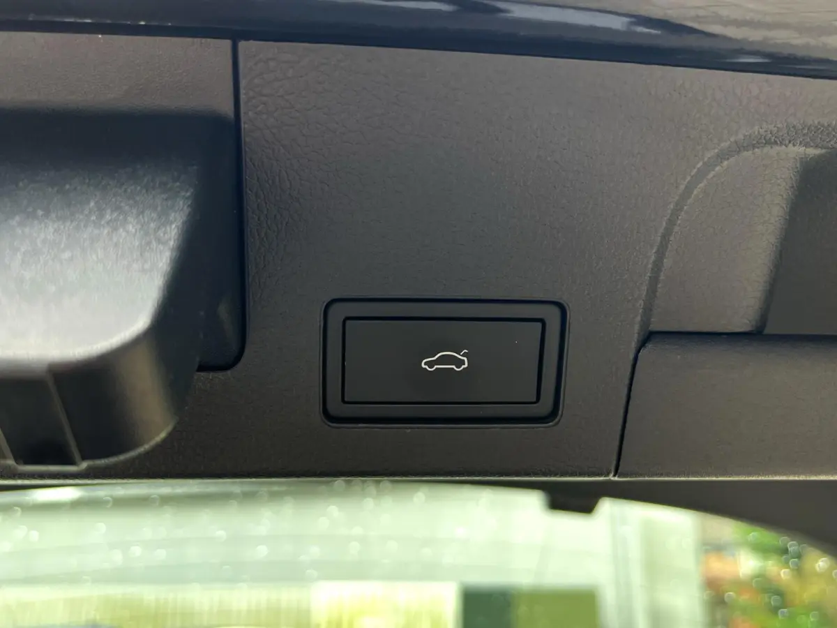GTE1.4 TSI 218pk DSG/AUT eHybrid R-Line PHEV Camera, Massage stoel, Adaptief cruise control