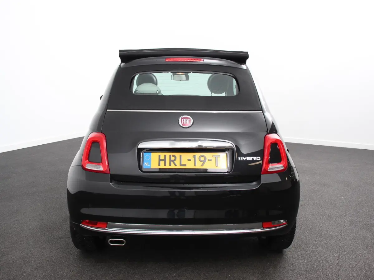 1.0 Hybrid Dolcevita Leder Navigatie Apple Carplay/Android Auto Parkeersensoren achter Cruise Control Climate Control