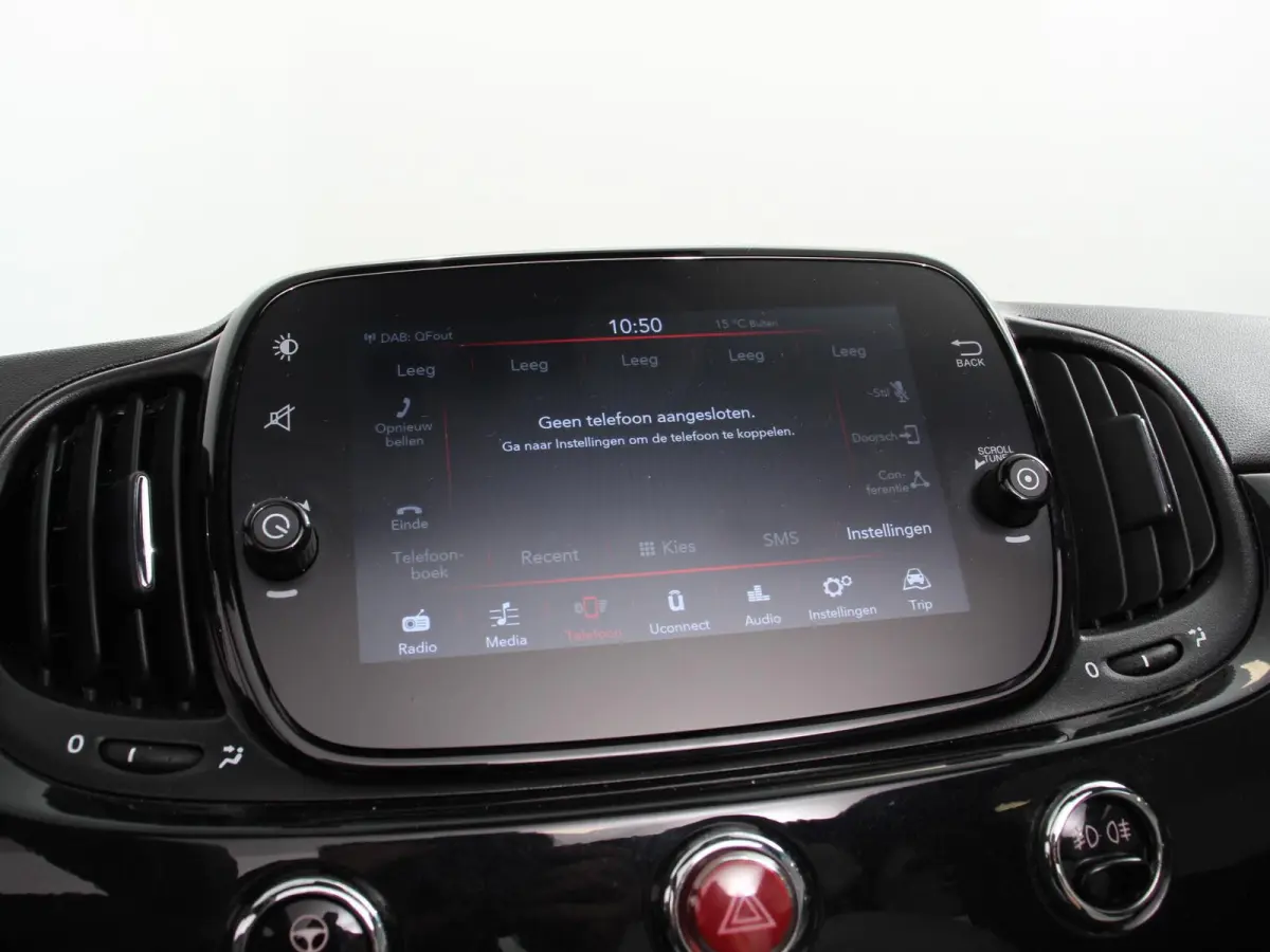 1.0 Hybrid Dolcevita Leder Navigatie Apple Carplay/Android Auto Parkeersensoren achter Cruise Control Climate Control