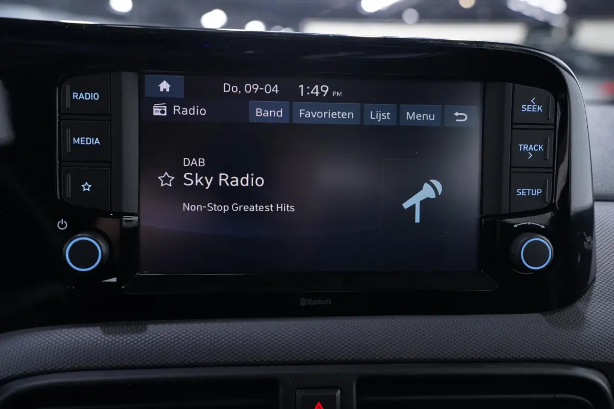 1.0 Trend Apple Carplay Navi Airco PDC Achter Stuur/Stoelverwarming lane-assist DAB-ontvangst electr.-pakket cruise-controle bestuurders stoel hoogteverstelbaar stuurbediening