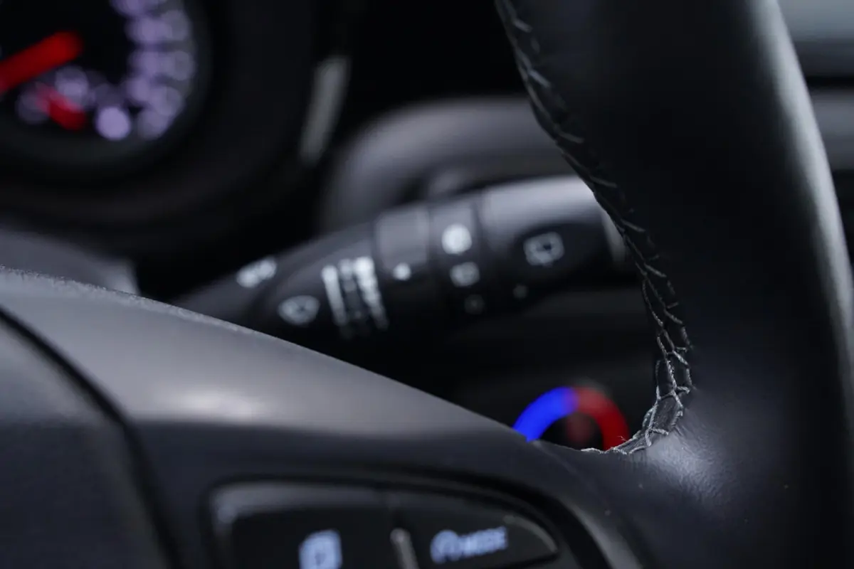 1.0 Trend Apple Carplay Navi Airco PDC Achter Stuur/Stoelverwarming lane-assist DAB-ontvangst electr.-pakket cruise-controle bestuurders stoel hoogteverstelbaar stuurbediening