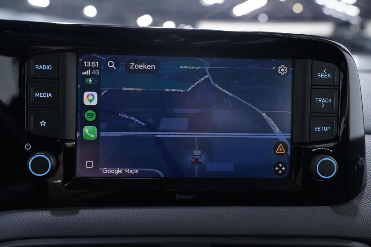 1.0 Trend Apple Carplay Navi Airco PDC Achter Stuur/Stoelverwarming lane-assist DAB-ontvangst electr.-pakket cruise-controle bestuurders stoel hoogteverstelbaar stuurbediening