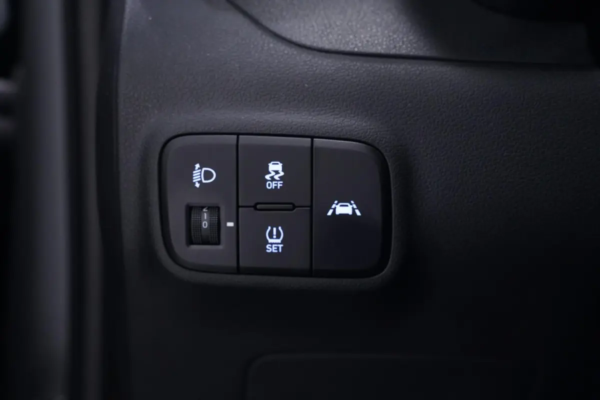 1.0 Trend Apple Carplay Navi Airco PDC Achter Stuur/Stoelverwarming lane-assist DAB-ontvangst electr.-pakket cruise-controle bestuurders stoel hoogteverstelbaar stuurbediening