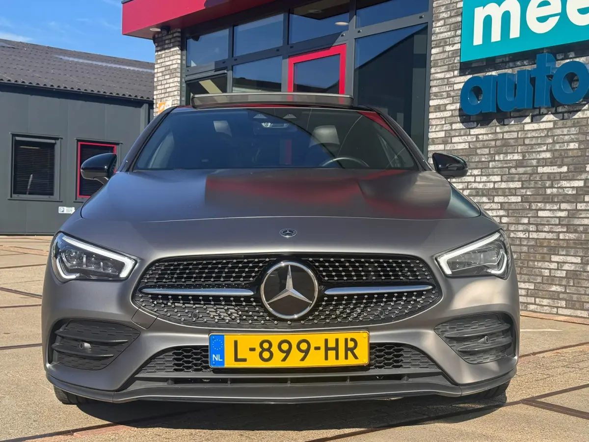 200 AMG VOL! PANO l EL-STOEL l MATRIX l ADAPT.CRUISE l SFEER l KEYLESS l CARPLAY l DODE HOEK l ORG.NL l