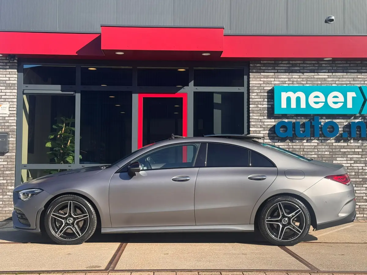 200 AMG VOL! PANO l EL-STOEL l MATRIX l ADAPT.CRUISE l SFEER l KEYLESS l CARPLAY l DODE HOEK l ORG.NL l