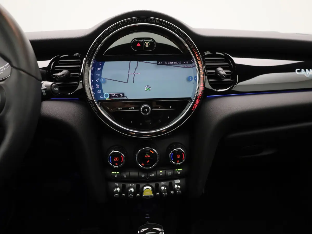 Camden Edition 33 kWh | SOH 100% | PANORAMADAK | ACHTERUITRIJCAMERA | HARMAN KARDON | STOELVERWARMING | APPLE CARPLAY - ANDROID AUTO | CLIMATE CONTROL | CRUISE CONTROL |