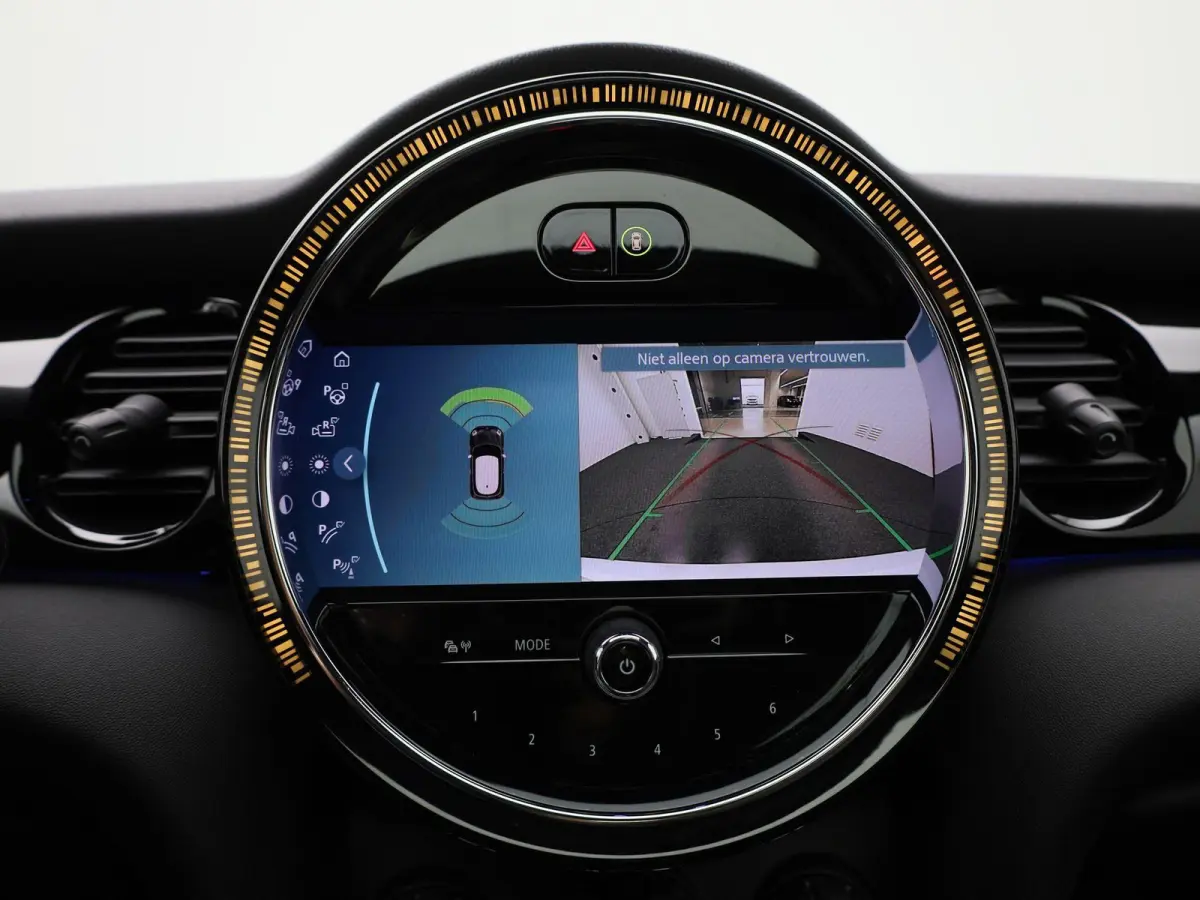 Camden Edition 33 kWh | SOH 100% | PANORAMADAK | ACHTERUITRIJCAMERA | HARMAN KARDON | STOELVERWARMING | APPLE CARPLAY - ANDROID AUTO | CLIMATE CONTROL | CRUISE CONTROL |