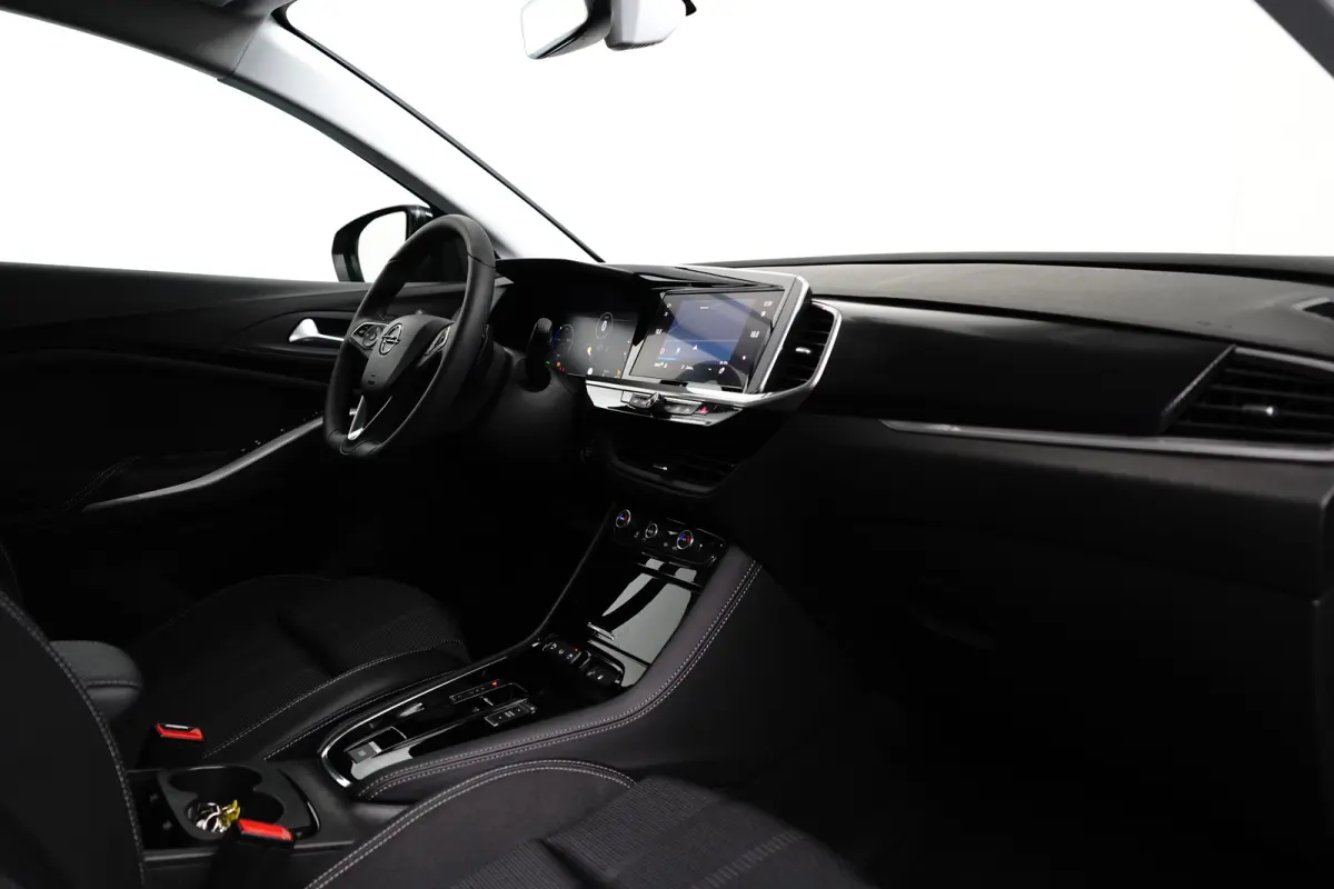 1.6 Turbo Plug-In Hybrid GS Line