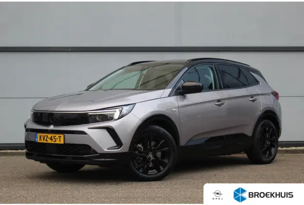 1.6 Turbo Plug-In Hybrid GS Line | Elek. Achterklep | Camera | Stoel & Stuur Verw. | Adaptive Cruise | Dodehoek | | Elek. Achterklep | Camera | Stoel & Stuur Verw. | Adaptive Cruise | Dodeho