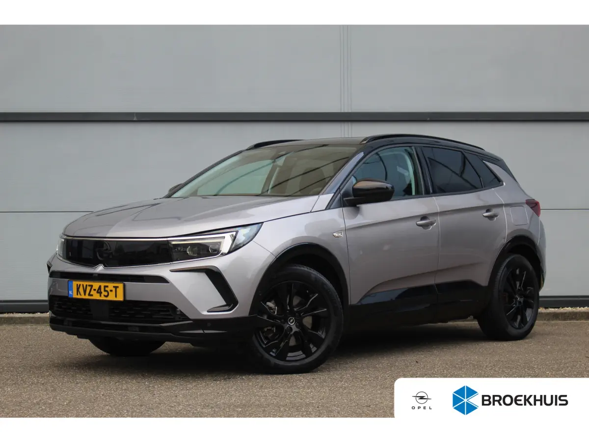 1.6 Turbo Plug-In Hybrid GS Line | Elek. Achterklep | Camera | Stoel & Stuur Verw. | Adaptive Cruise | Dodehoek | | Elek. Achterklep | Camera | Stoel & Stuur Verw. | Adaptive Cruise | Dodeho