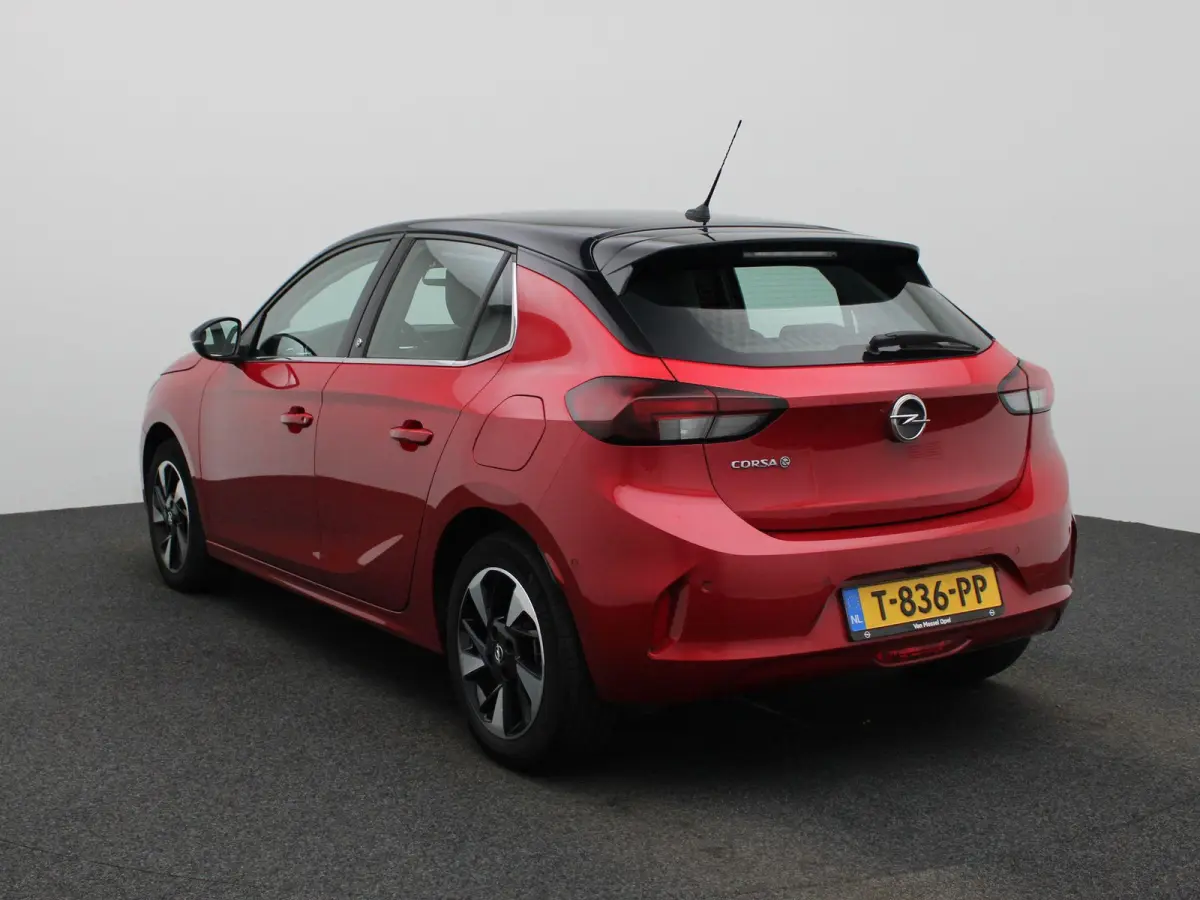 Electric 50 kWh | WORDT VERWACHT | ACHTERUITRIJCAMERA | APPLE CARPLAY - ANDROID AUTO | VIRTUAL COCKPIT | CLIMATE CONTROL | CRUISE CONTROL |