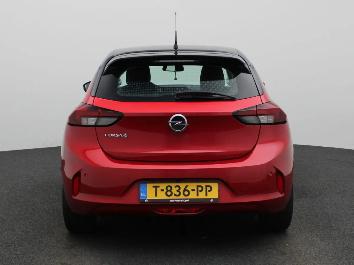 Electric 50 kWh | WORDT VERWACHT | ACHTERUITRIJCAMERA | APPLE CARPLAY - ANDROID AUTO | VIRTUAL COCKPIT | CLIMATE CONTROL | CRUISE CONTROL |