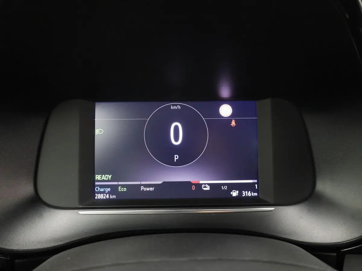Electric 50 kWh | WORDT VERWACHT | ACHTERUITRIJCAMERA | APPLE CARPLAY - ANDROID AUTO | VIRTUAL COCKPIT | CLIMATE CONTROL | CRUISE CONTROL |