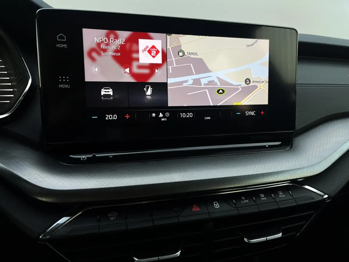 1.0 TSI 110pk Ambition | Navigatie | Smart Link | Climate Control