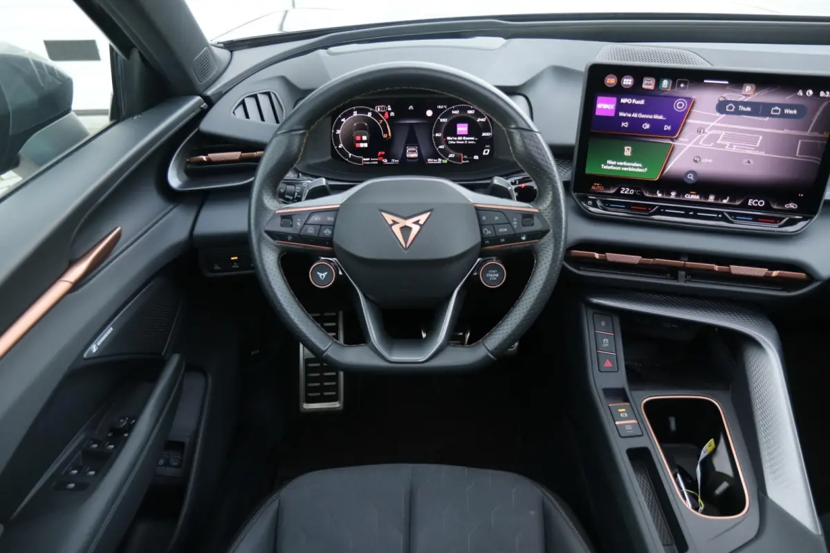 1.5 TSI e-Hybrid 272pk VZ Performance | Trekhaak | Akebono-remsysteem | Panoramadak | Sennheiser | Stoelverwarming
