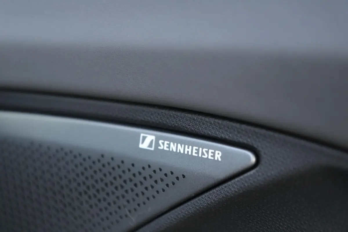 1.5 TSI e-Hybrid 272pk VZ Performance | Trekhaak | Akebono-remsysteem | Panoramadak | Sennheiser | Stoelverwarming