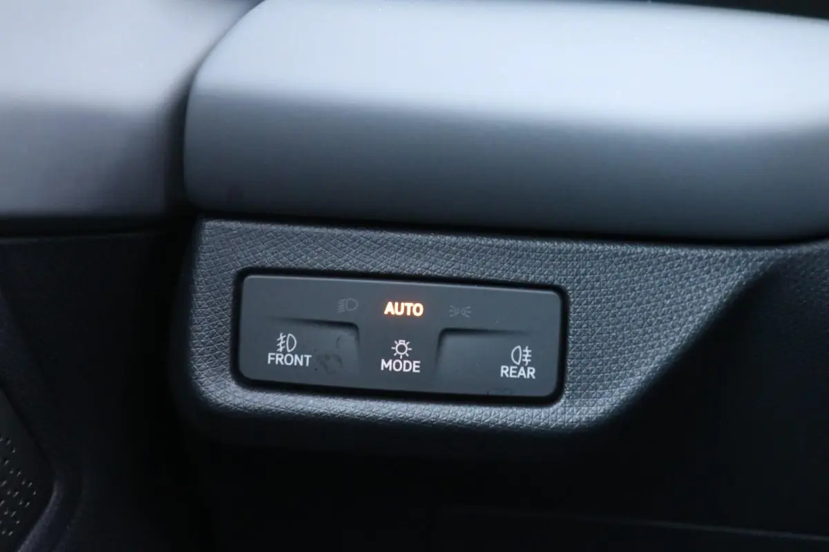 1.5 TSI e-Hybrid 272pk VZ Performance | Trekhaak | Akebono-remsysteem | Panoramadak | Sennheiser | Stoelverwarming