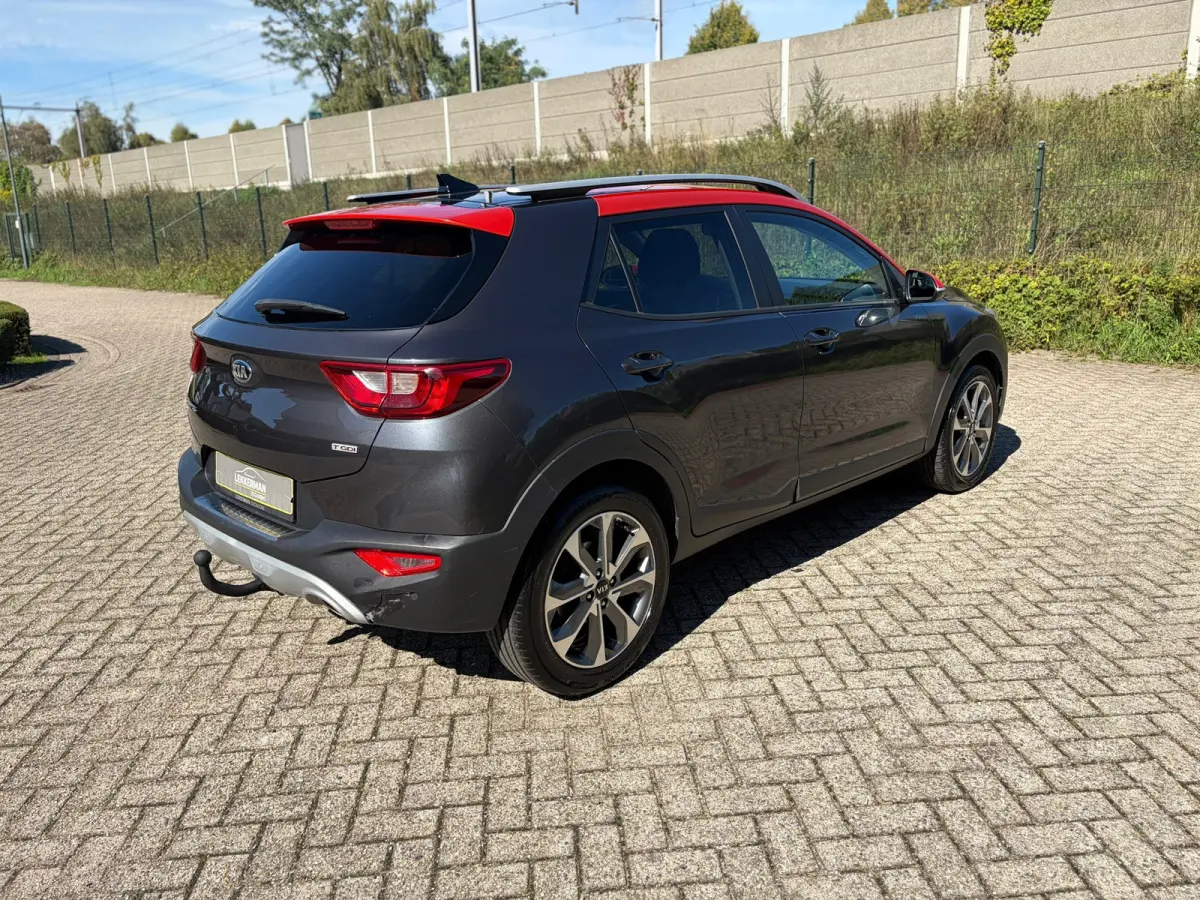 1.0 T-GDi DynamicLine CARPLAY I CAMERA I 1E EIG I STOELVERW