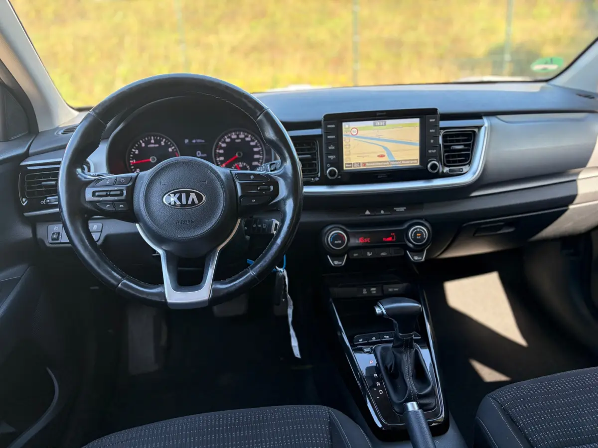 1.0 T-GDi DynamicLine CARPLAY I CAMERA I 1E EIG I STOELVERW