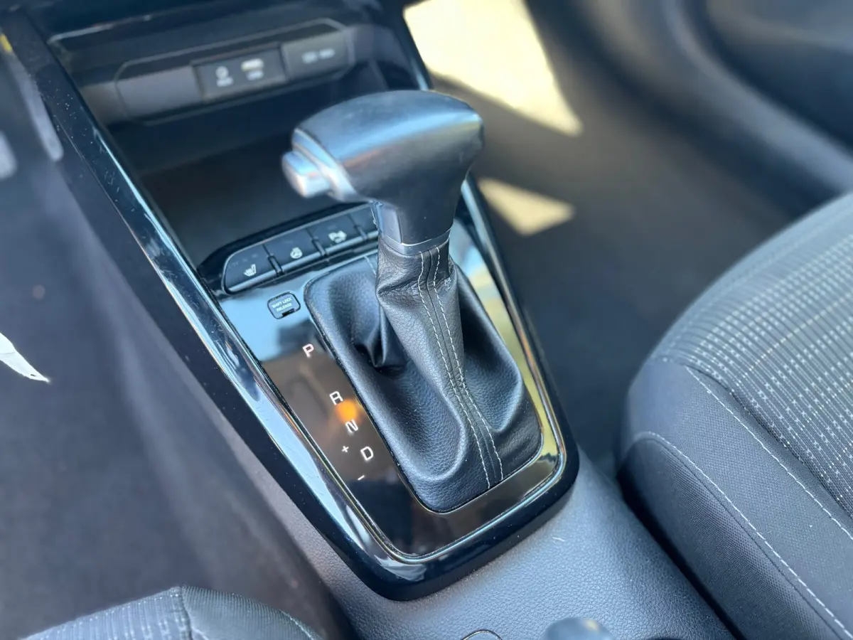 1.0 T-GDi DynamicLine CARPLAY I CAMERA I 1E EIG I STOELVERW