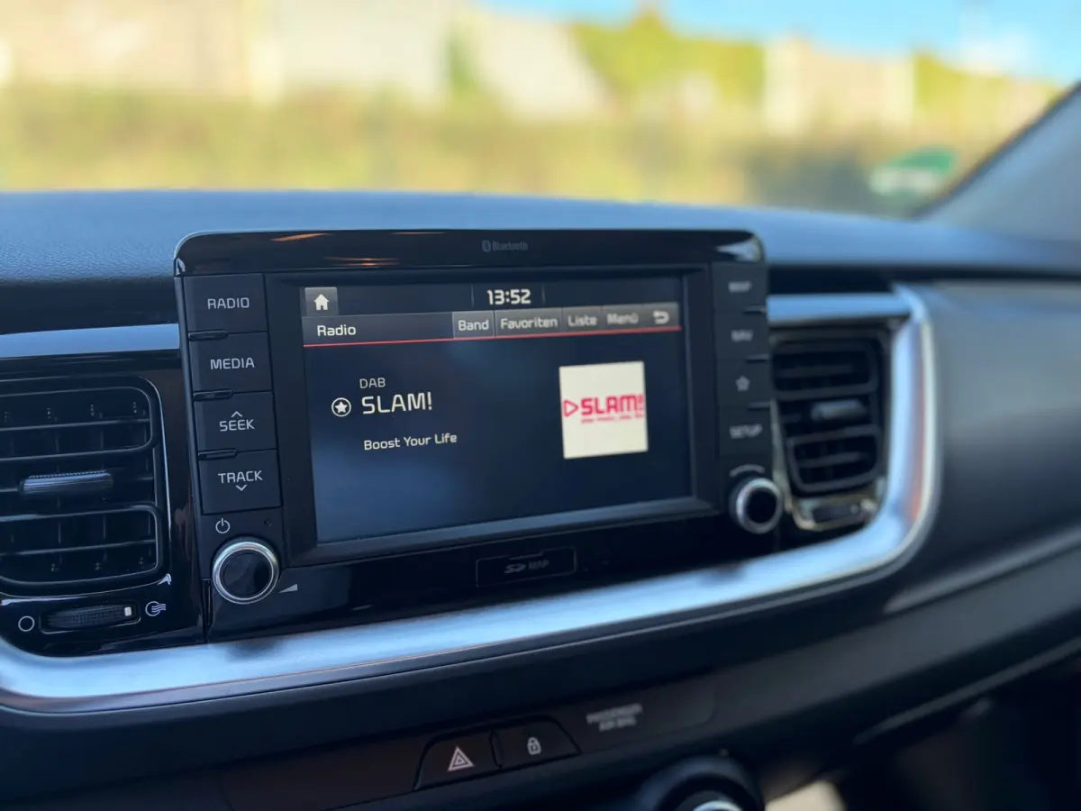 1.0 T-GDi DynamicLine CARPLAY I CAMERA I 1E EIG I STOELVERW