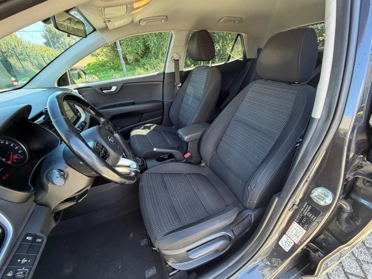 1.0 T-GDi DynamicLine CARPLAY I CAMERA I 1E EIG I STOELVERW