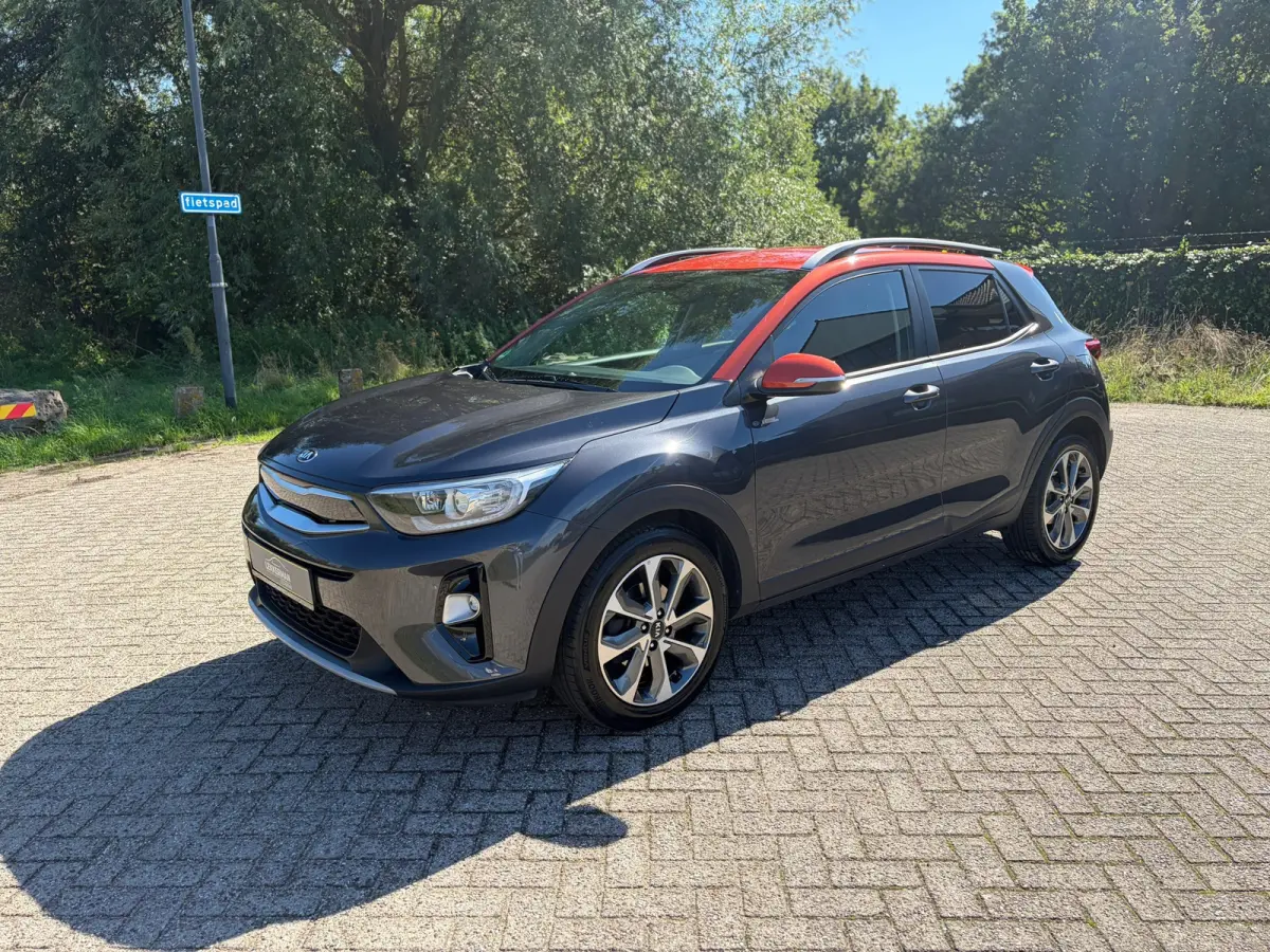 1.0 T-GDi DynamicLine CARPLAY I CAMERA I 1E EIG I STOELVERW
