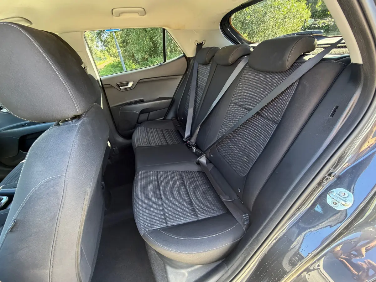 1.0 T-GDi DynamicLine CARPLAY I CAMERA I 1E EIG I STOELVERW