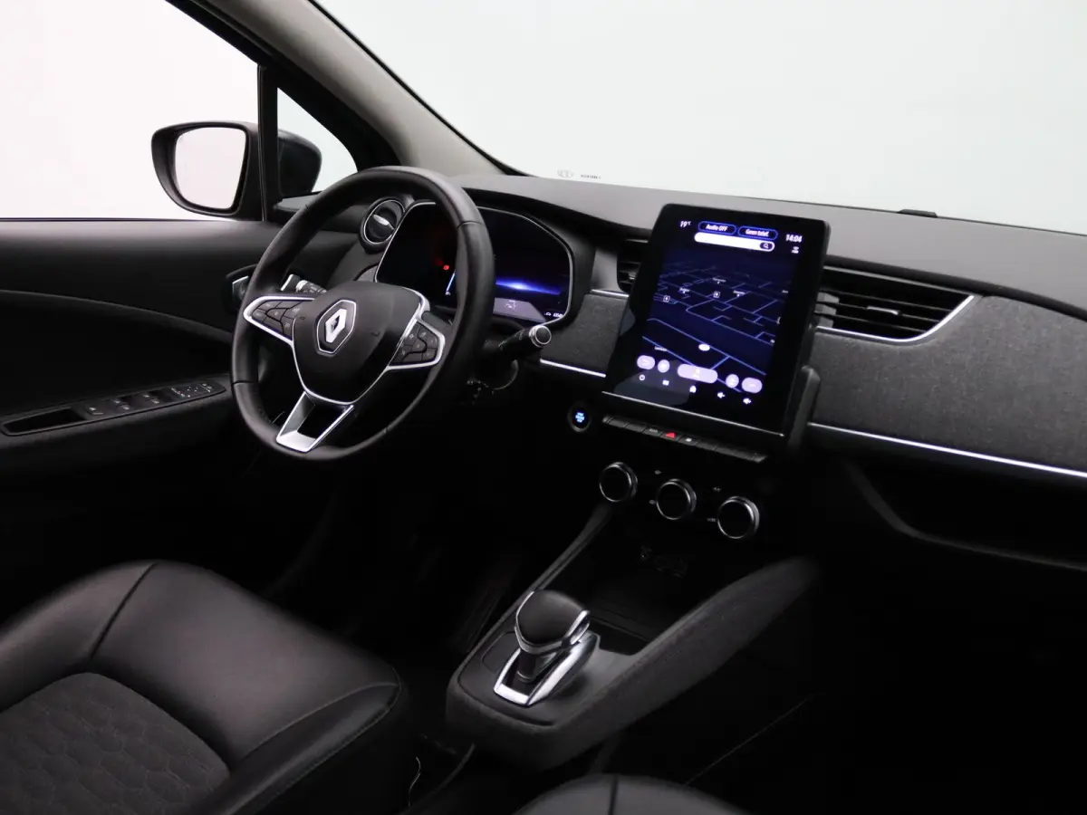 R135 Intens 52 kWh KOOPBATTERIJ Apple Carplay/Android Auto | Climate
