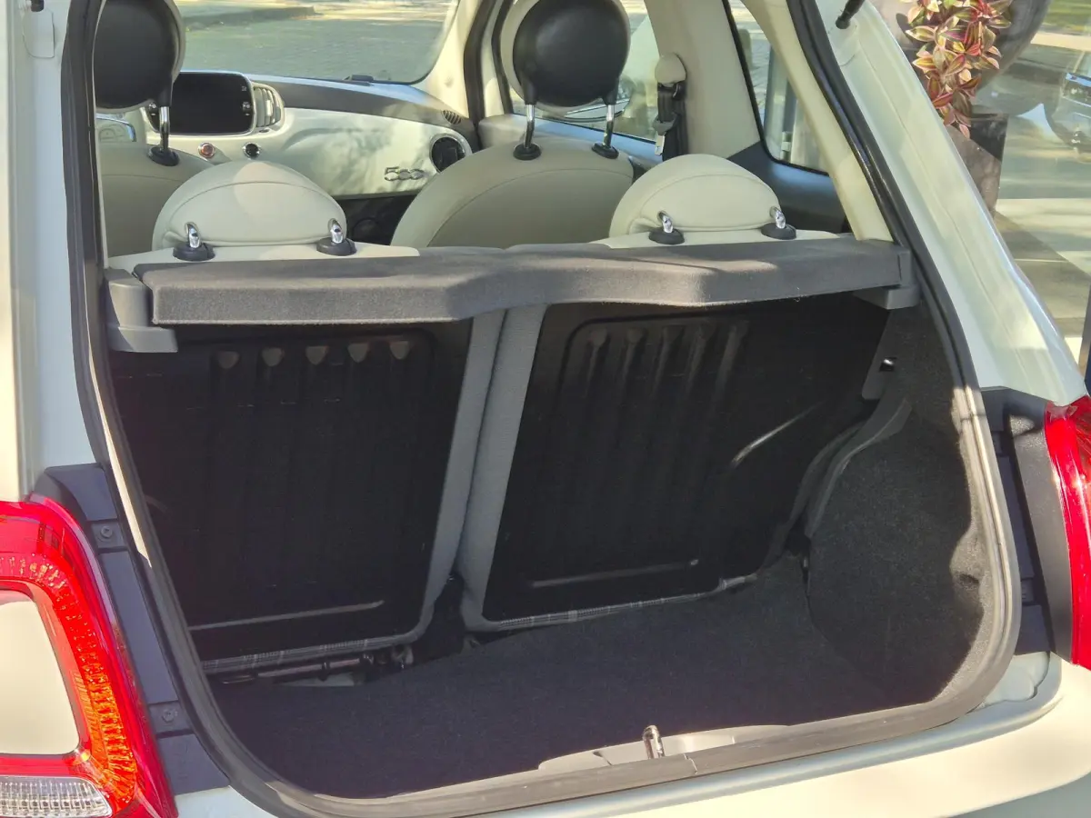 0.9 TwinAir Turbo Lounge | Panoramadak | Navigatie | Climate Control | Navigatie | Parkeersensoren | Licht metalen velgen
