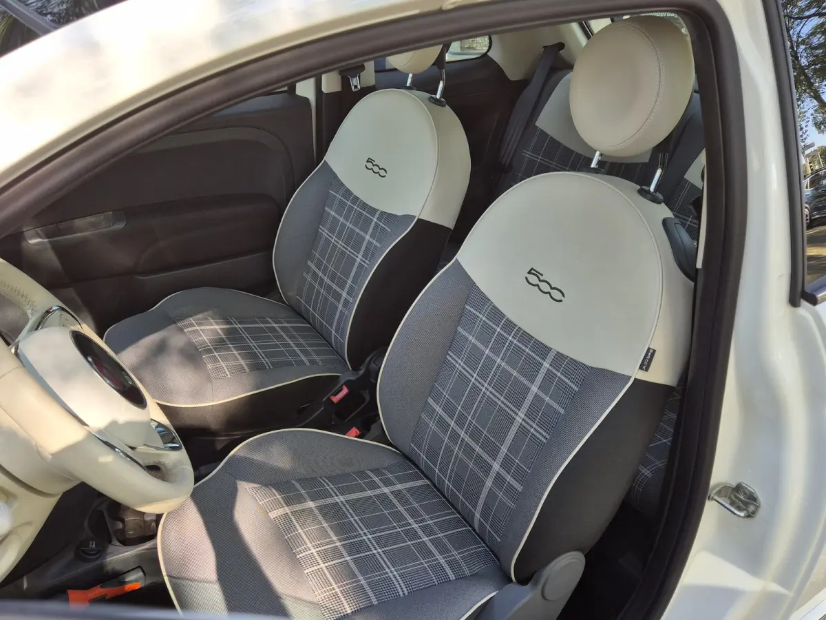 0.9 TwinAir Turbo Lounge | Panoramadak | Navigatie | Climate Control | Navigatie | Parkeersensoren | Licht metalen velgen