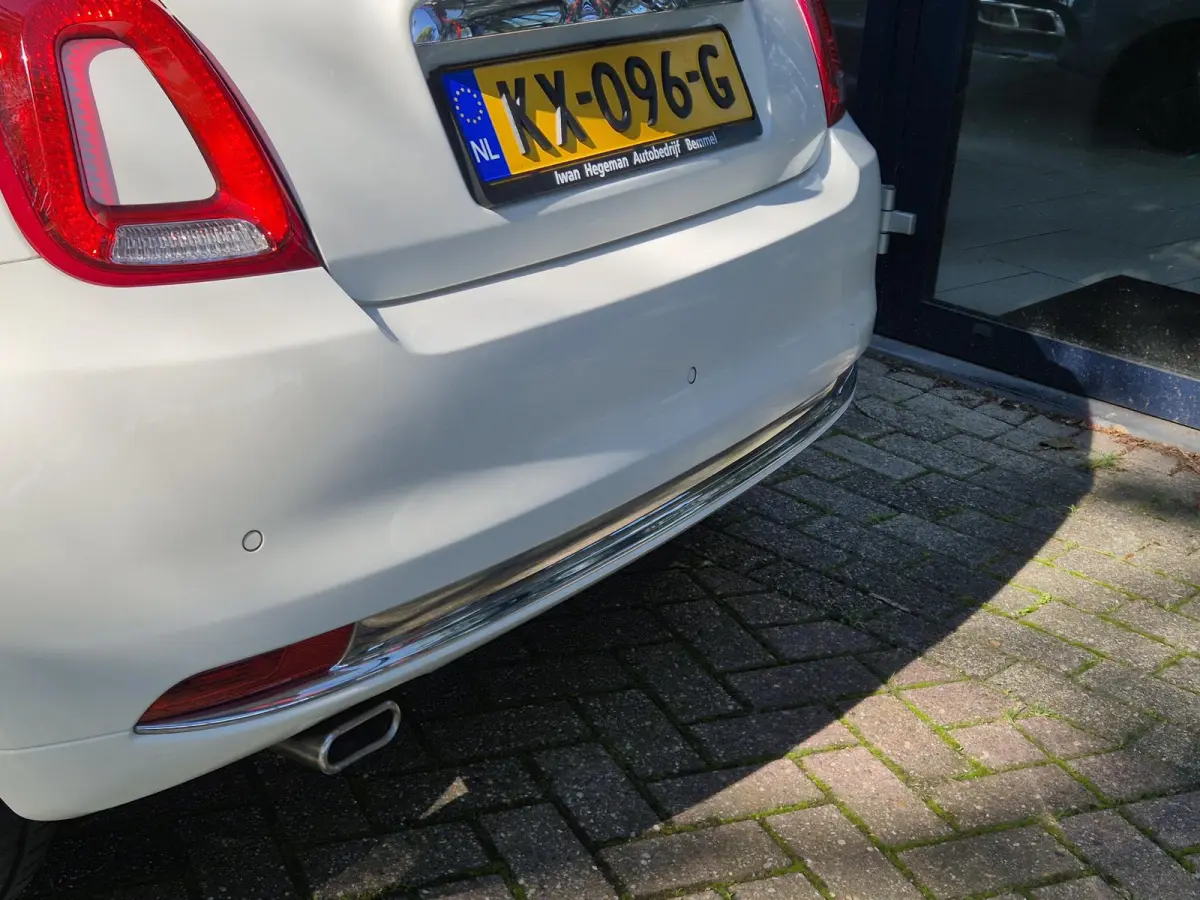 0.9 TwinAir Turbo Lounge | Panoramadak | Navigatie | Climate Control | Navigatie | Parkeersensoren | Licht metalen velgen