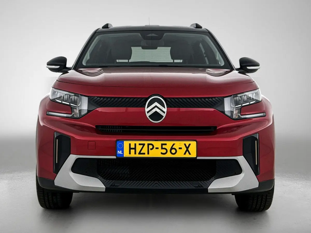 1.2 Turbo 100pk Plus | Achteruitrijcamera | Parkeersensoren voor + achter | Automatische airco | Apple Carplay / Android Auto | LED koplampen