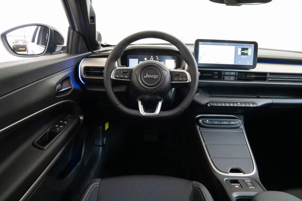 1.2 e-Hybrid Summit | Tot 8 Jaar Garantie | Navigatie | Camera | El. Achterklep | Climate Controle | Apple Carplay & Android Auto |