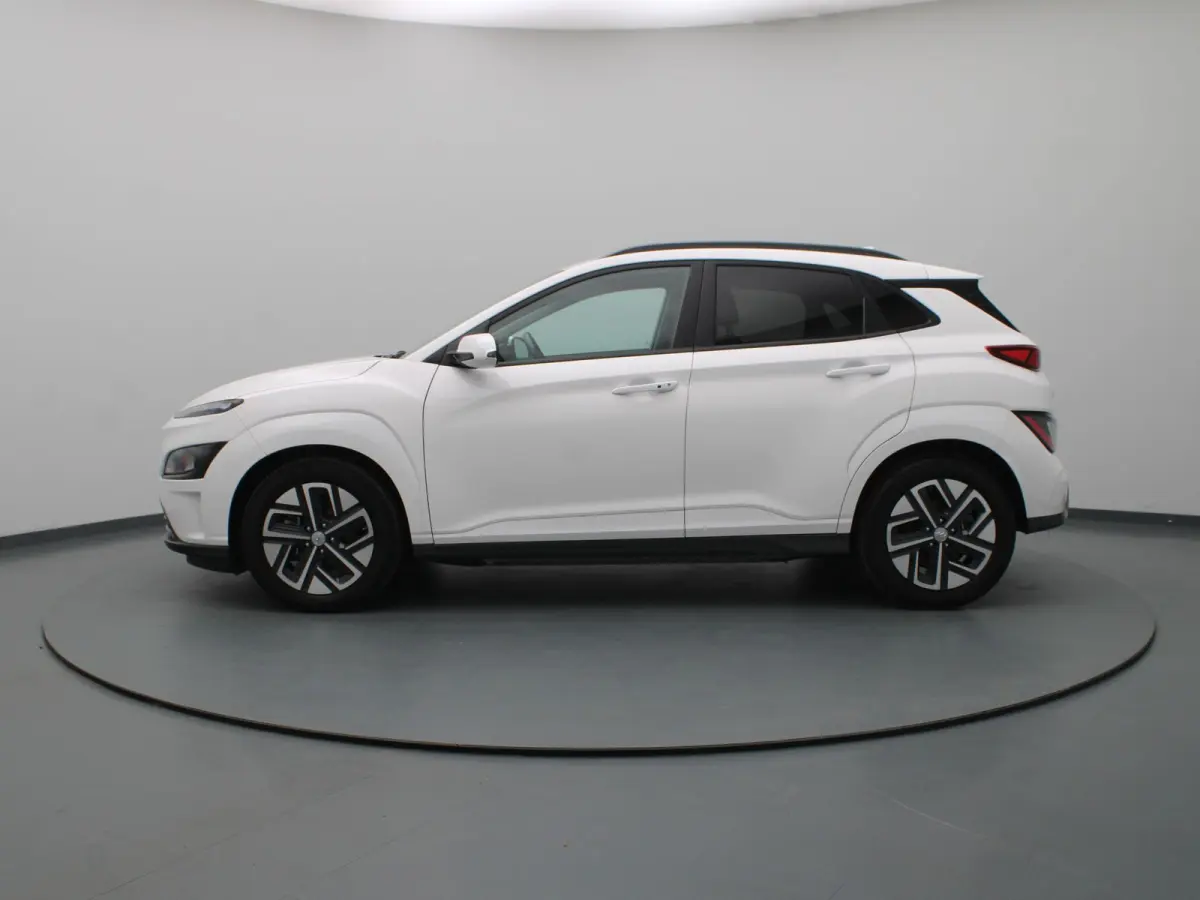 EV Fashion 64 kWh Apple Carplay/Android Auto | Climate