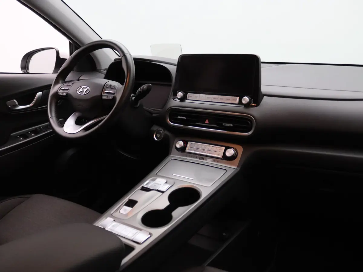 EV Fashion 64 kWh Apple Carplay/Android Auto | Climate