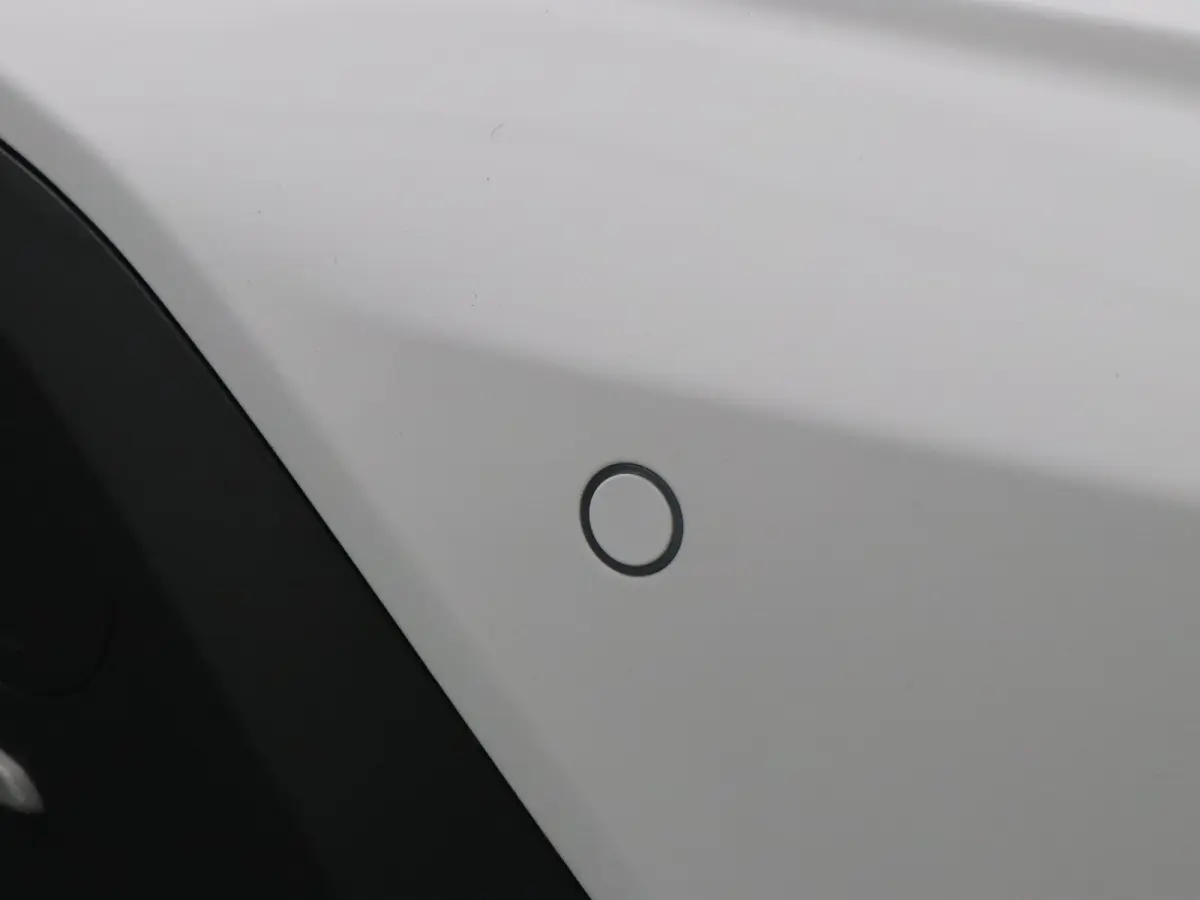 EV Fashion 64 kWh Apple Carplay/Android Auto | Climate