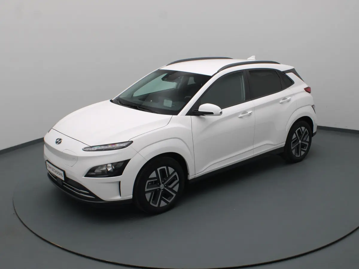 EV Fashion 64 kWh Apple Carplay/Android Auto | Climate