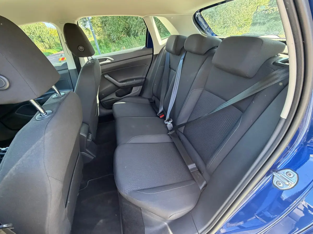 1.0 R-Line CARPLAY I PDC I UNIEKE KM I STOELVERW I DEALER ONDH