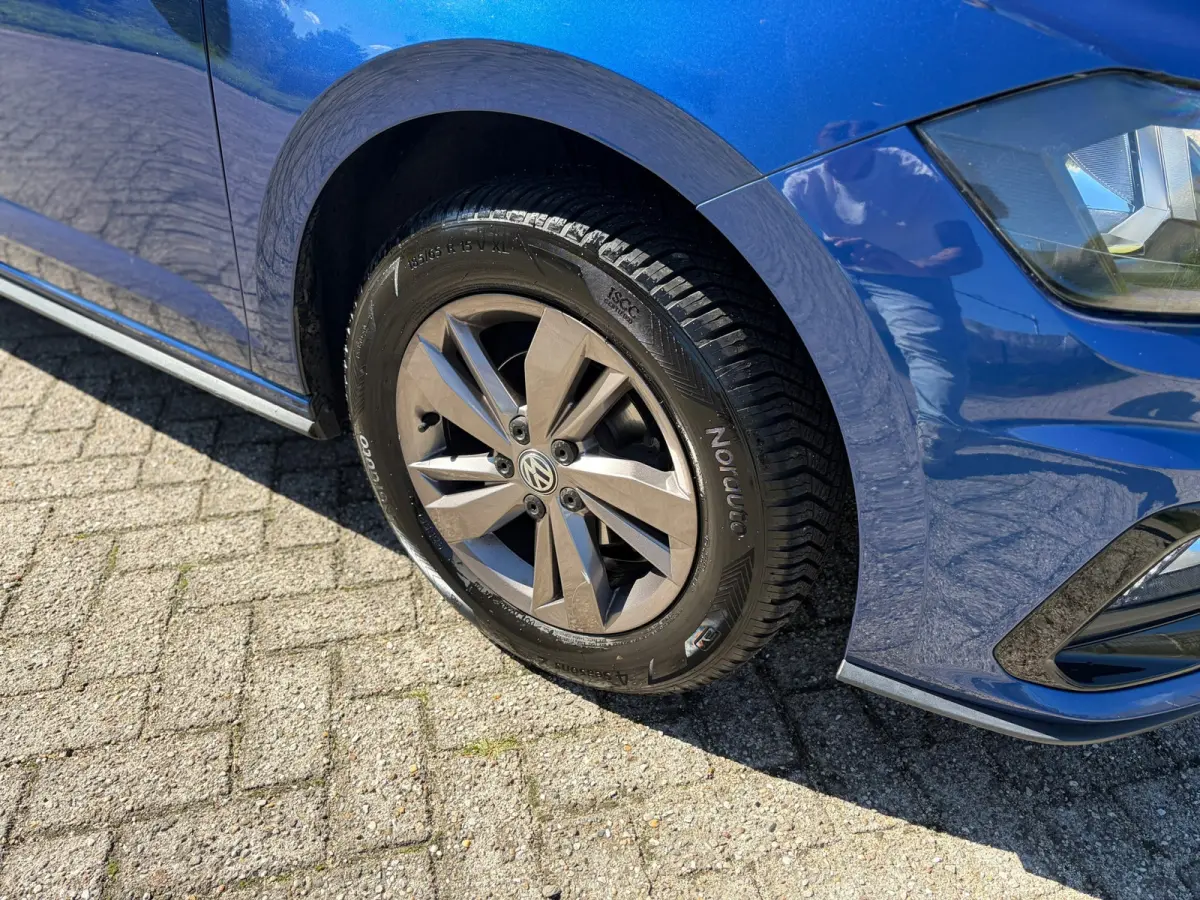 1.0 R-Line CARPLAY I PDC I UNIEKE KM I STOELVERW I DEALER ONDH