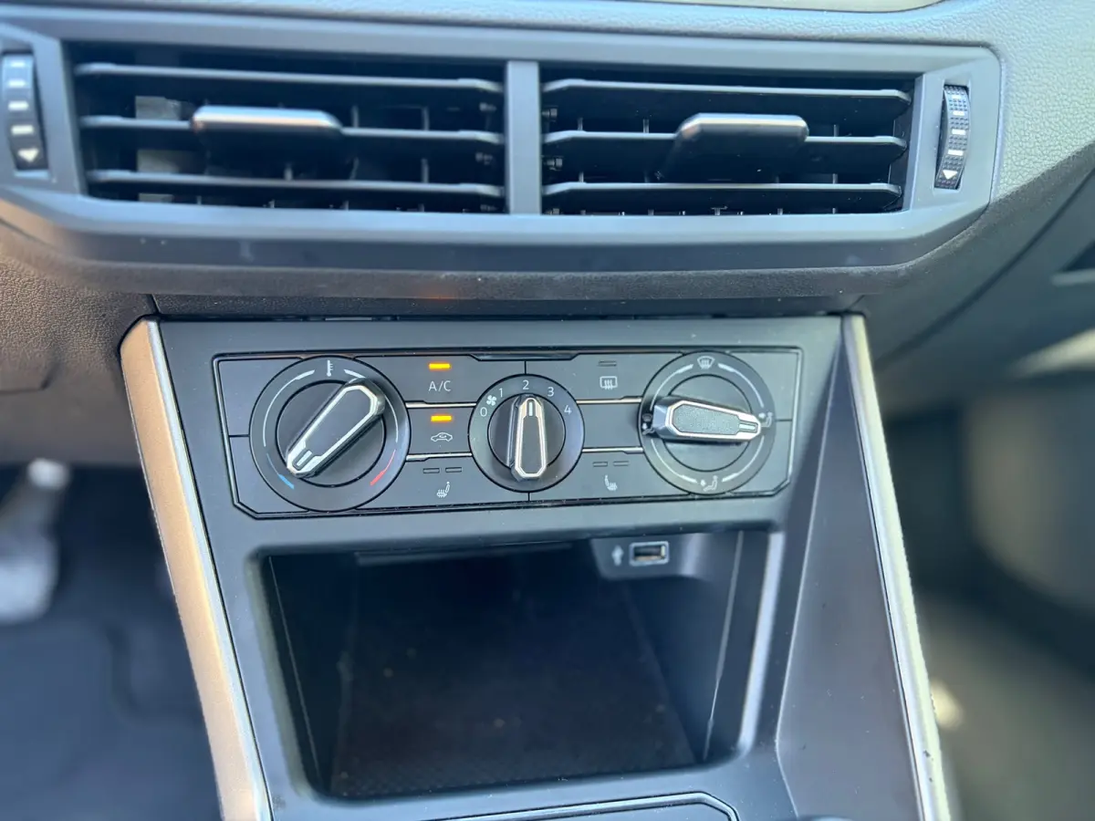 1.0 R-Line CARPLAY I PDC I UNIEKE KM I STOELVERW I DEALER ONDH